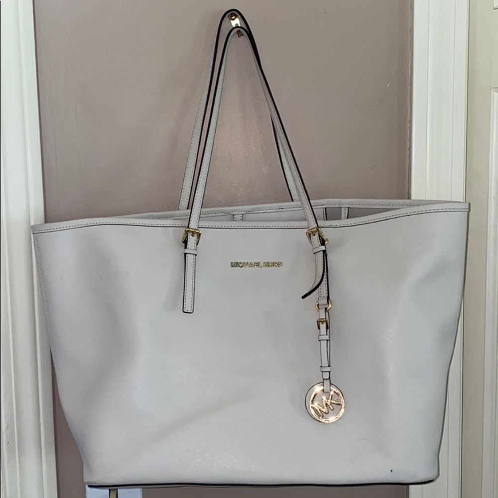 White Michael Kors bag